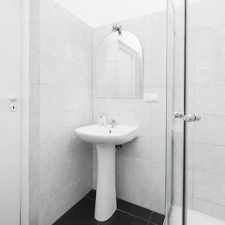 Διαμέρισμα Dietla 57, Studio Apartment, 17a, Jason *